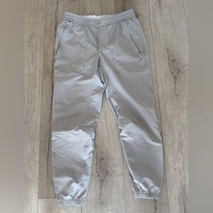 Lululemon license to train joggers size medium